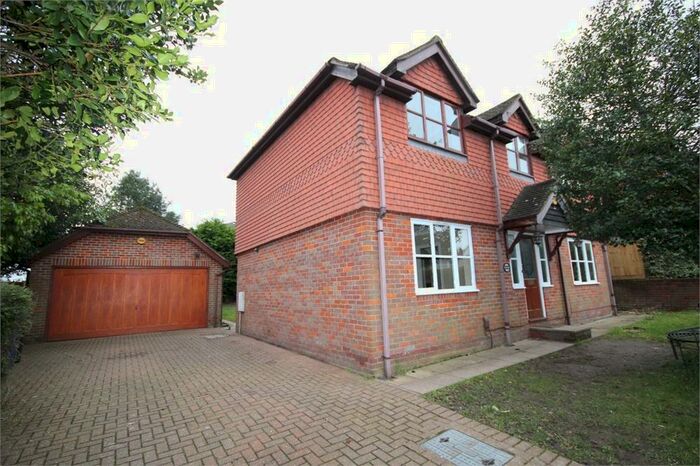 4 Bedroom Detached House To Rent In Nicol Road, Chalfont St Peter, Buckinghamshire, SL9