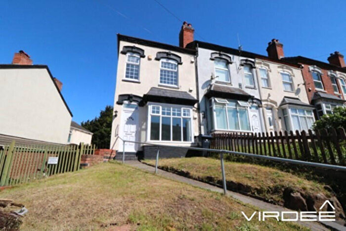 3 Bedroom Terraced House For Sale In Minstead Road, Erdington, West Midlands, B24