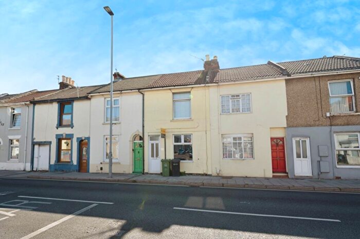 4 Bedroom Terraced House For Sale In Eastney Road, Southsea, Hampshire, PO4