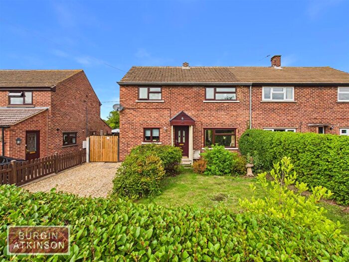 3 Bedroom Semi Detached House For Sale In Church Lane, Hayton, Retford, DN22