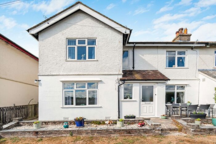 3 Bedroom End Terrace House For Sale In Carlyon Road, Truro, TR1