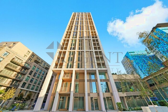 1 Bedroom Flat To Rent In Bouchon Point, Cendal Crescent, E1