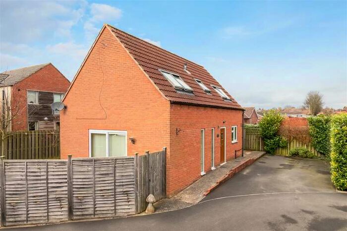 3 Bedroom Detached Bungalow For Sale In Goslipgate, Pickering, YO18