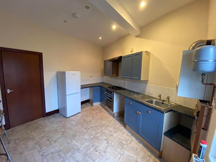 2 Bedroom Apartment To Rent In Shelford Road, Radcliffe-on-Trent, Nottingham, NG12