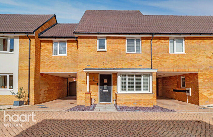 3 Bedroom Terraced House For Sale In Shelley Gardens, Witham, CM8