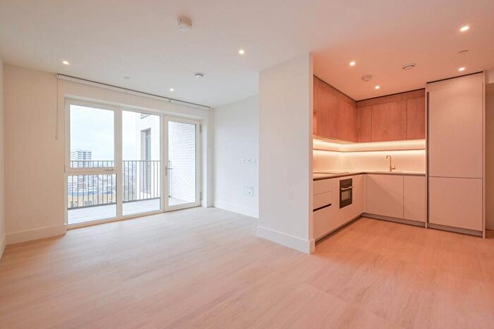 Studio To Rent In Bow View Apartments, Bow, E3