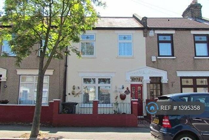 3 Bedroom Terraced House To Rent In Heath Road, Chadwell Heath, Romford, RM6