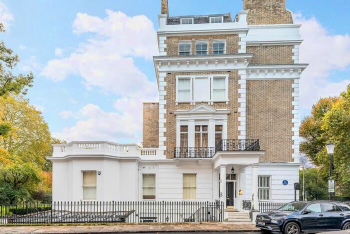 2 Bedroom Flat To Rent In Onslow Gardens, South Kensington, London, SW7