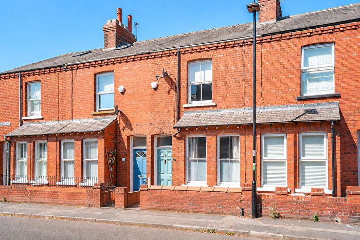 2 Bedroom Terraced House For Sale In Albemarle Road, York, YO23