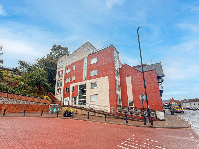 2 Bedroom Apartment For Sale In Duke Street, North Shields, NE29