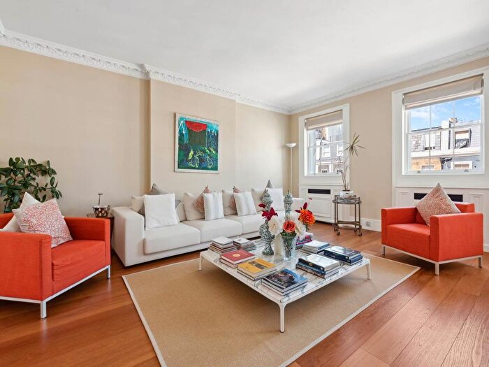 3 Bedroom Flat To Rent In Eaton Place, London, SW1X