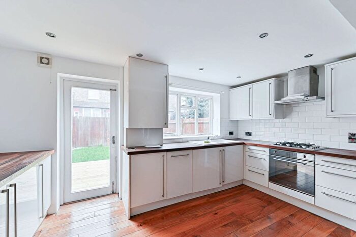 3 Bedroom Property To Rent In Rectory Lane, Furzedown, London, SW17