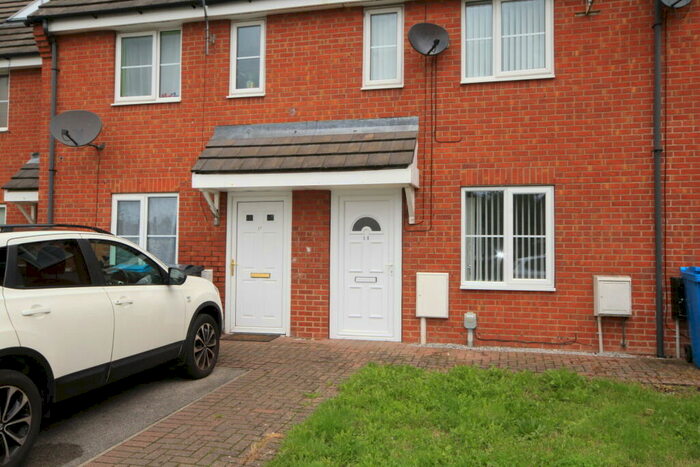 3 Bedroom Terraced House To Rent In Wormley Court, Hull, HU6