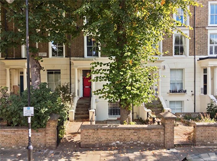 4 Bedroom Maisonette For Sale In Almorah Road, London, N1