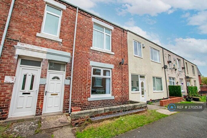 2 Bedroom Flat To Rent In Deanery Street, Bedlington, NE22