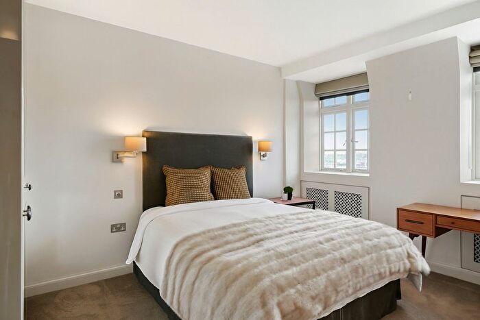 1 Bedroom Flat To Rent In Whiteheads Grove, London, SW3