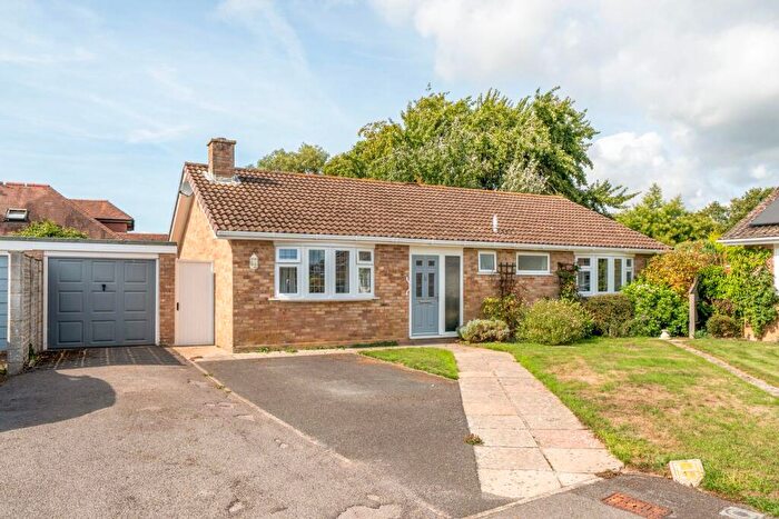3 Bedroom Detached Bungalow For Sale In Everlea Close, Everton, Lymington, SO41