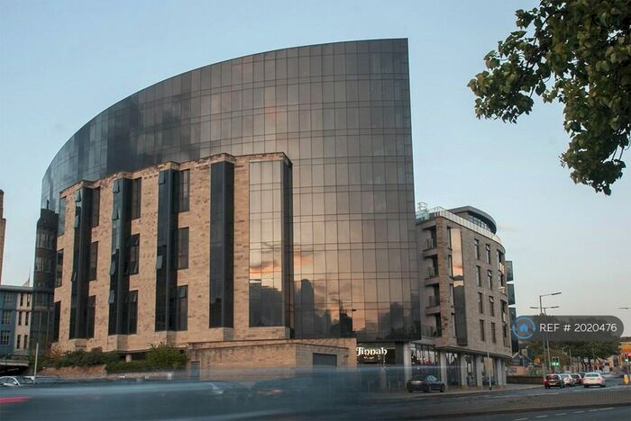 2 Bedroom Flat To Rent In The Gatehaus, Bradford, BD1