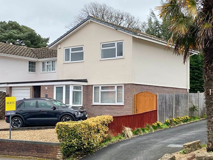 3 Bedroom Detached House For Sale In Broadwater Avenue, Lower Parkstone, BH14