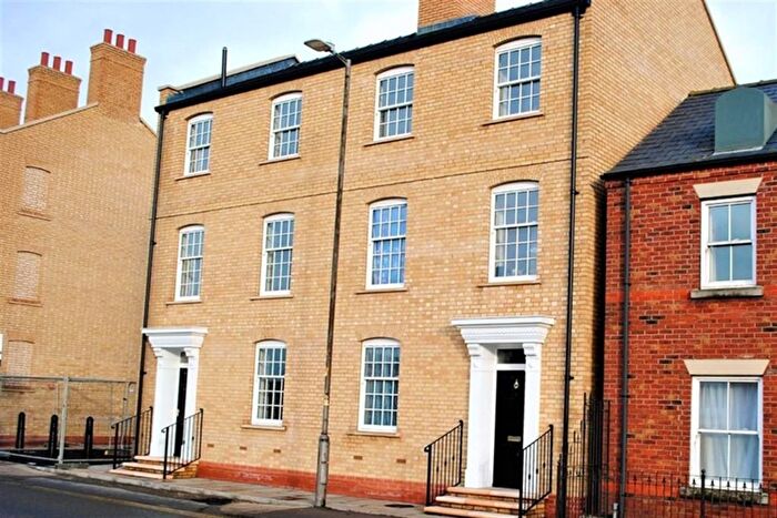 4 Bedroom Semi Detached House For Sale In South End, Boston, PE21