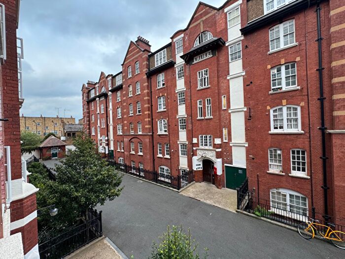 1 Bedroom Flat To Rent In Beaufort Street, London, SW3
