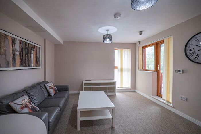 1 Bedroom Apartment To Rent In Eclipse, Broad Weir, BS1