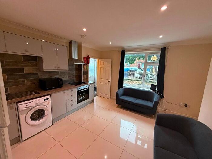 4 Bedroom House To Rent In Stevenson Road, Norwich, NR5