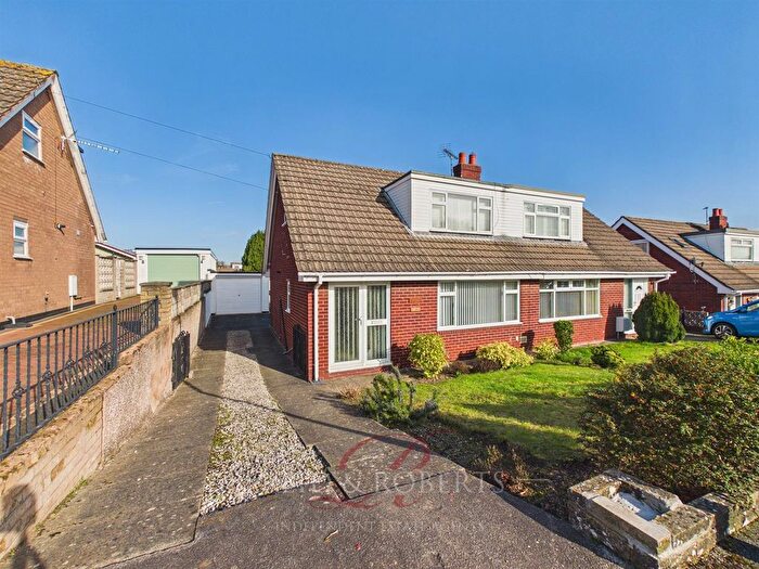 3 Bedroom Semi Detached House For Sale In Woodland Drive, Flint, CH6