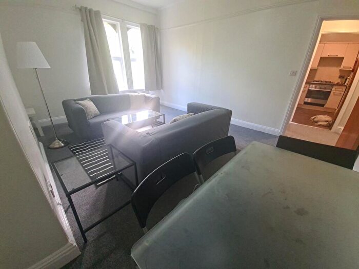 3 Bedroom House To Rent In Moorland Road, Leeds, LS6