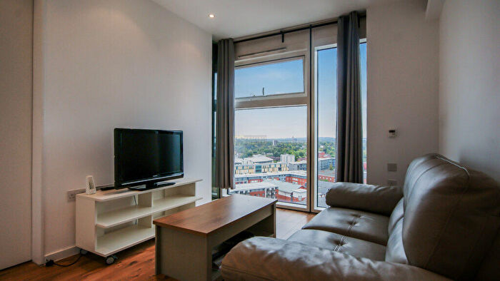 1 Bedroom Terraced House To Rent In Wharfside Street, Birmingham, B1