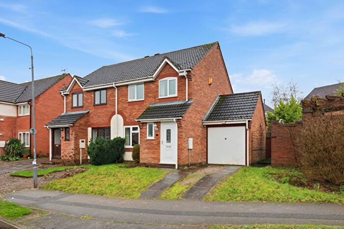 3 Bedroom Semi Detached House For Sale In Deer Park Drive, Arnold, Nottingham, Nottinghamshire, NG5