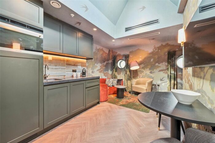 2 Bedroom Flat To Rent In - Harrington Gardens, South Kensington, SW7