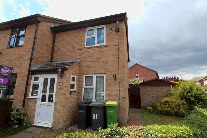 2 Bedroom End Of Terrace House To Rent In Havenside, Little Wakering, Southend-On-Sea, SS3