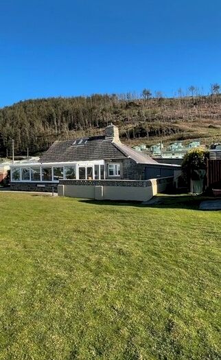 2 Bedroom Detached House For Sale In Cri Yr Wylan, South Beach, Clarach, SY23