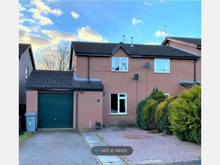 2 Bedroom End Of Terrace House To Rent In Redcot Gardens, Stamford, PE9