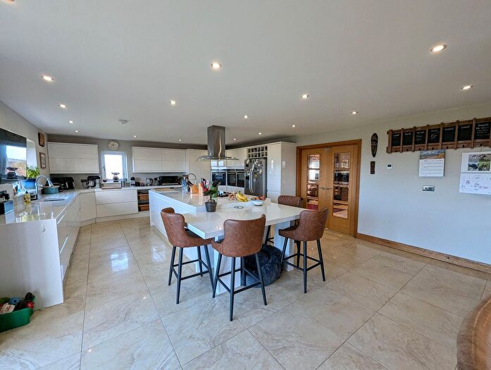 4 Bedroom Detached House For Sale In Grange View, Newbottle, DH4