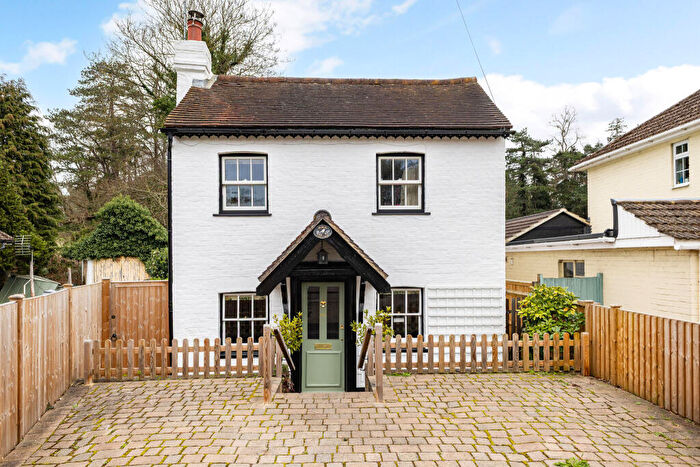 2 Bedroom House For Sale In Silwood Road, Ascot, SL5