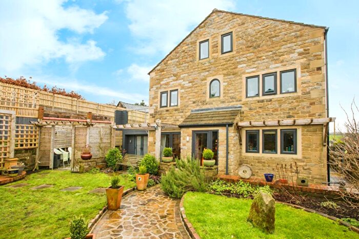4 Bedroom Detached House For Sale In Keighley Road, Pecket Well, Hebden Bridge, HX7