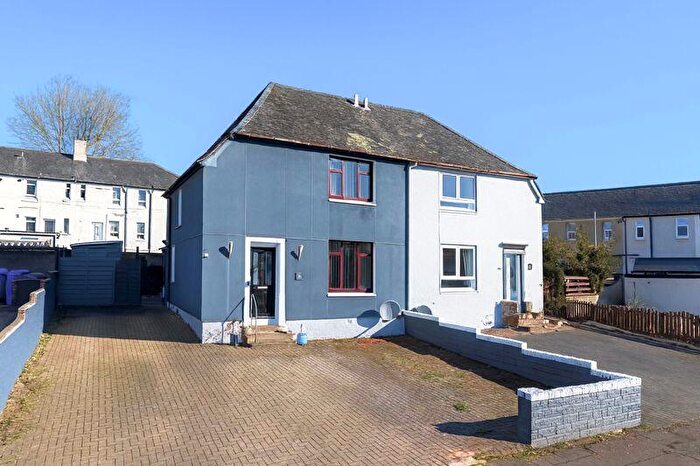 3 Bedroom Semi-detached Villa For Sale In Vicarland, Maybole, KA19