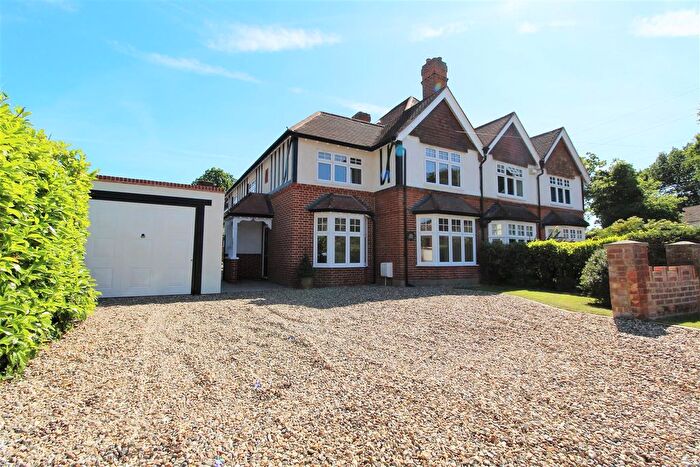4 Bedroom Semi-Detached House To Rent In Wey Manor Road, New Haw, Addlestone, KT15
