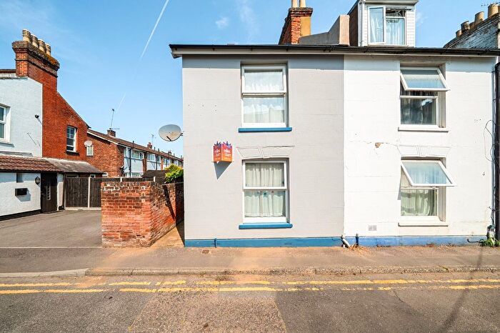 2 Bedroom End Terrace House For Sale In Claremont Place, Canterbury, Kent, CT1