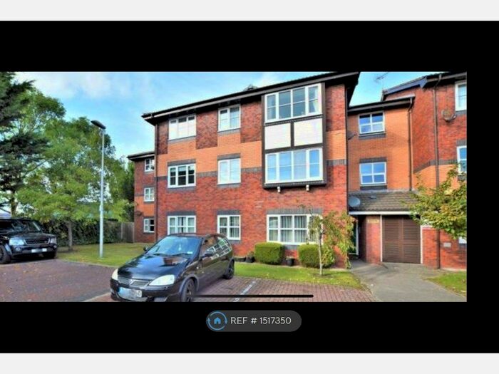 2 Bedroom Flat To Rent In Dove Tree Court, Blackpool, FY4