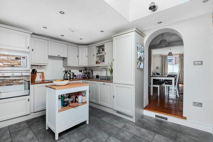 2 Bedroom Terraced House To Rent In Randall Place, London, SE10