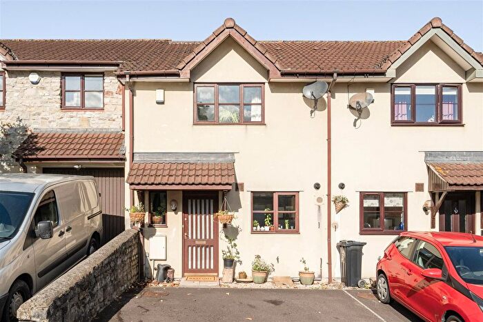 3 Bedroom Terraced House For Sale In St. Dunstans Close, Keynsham, Bristol, BS31