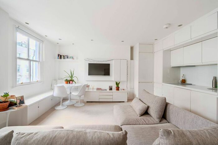 1 Bedroom Flat To Rent In Portobello Road, Notting Hill, London, W11