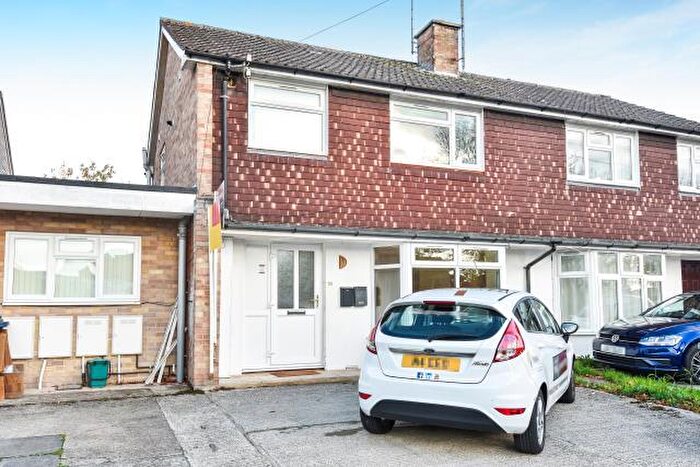 2 Bedroom Flat To Rent In Moody Road, Headington, Oxford, OX3