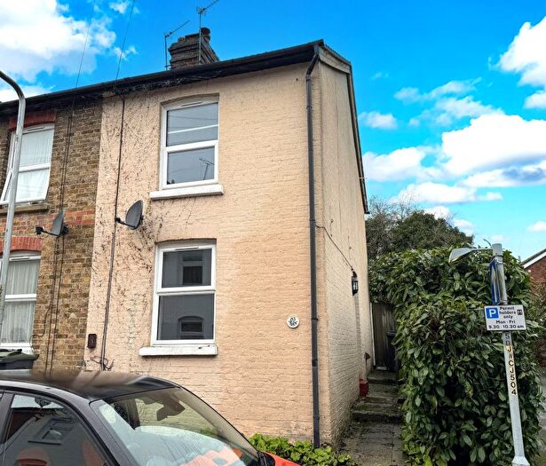 2 Bedroom End Of Terrace House For Sale In Woodside Road, Tonbridge, TN9