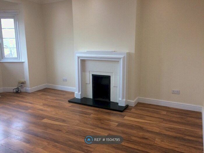 2 Bedroom Flat To Rent In Imperial Drive, Harrow, HA2