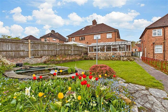 3 Bedroom Semi-Detached House For Sale In Green Lane, Crowborough, East Sussex, TN6