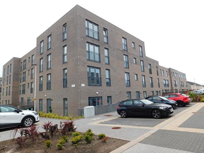 2 Bedroom Flat To Rent In , Gaskell Street, Edinburgh, EH14